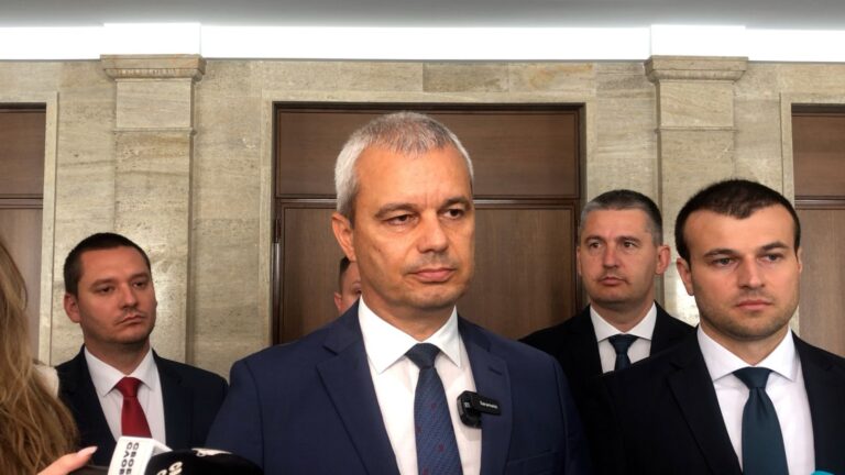 Костадин Костадинов: България се превръща в бюджетен труп с бронежилетка- отпусна 5% за отбрана
