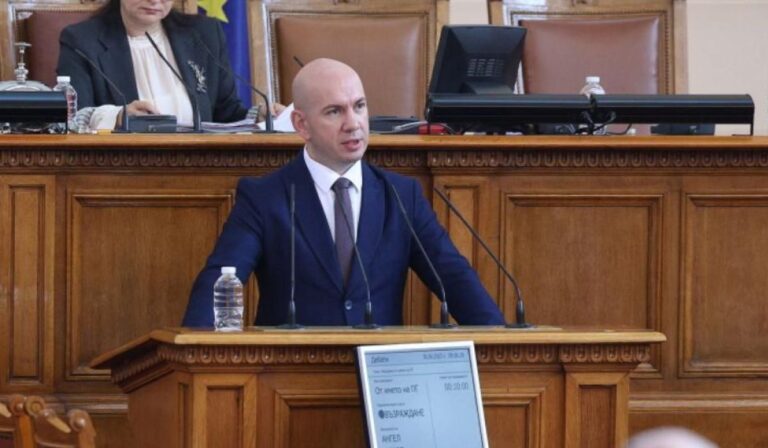 Възраждане пита премиера за блокада по шенгенски: Гърция едностранно и незаконно затворила Рудозем - Ксанти, а България мълчи
