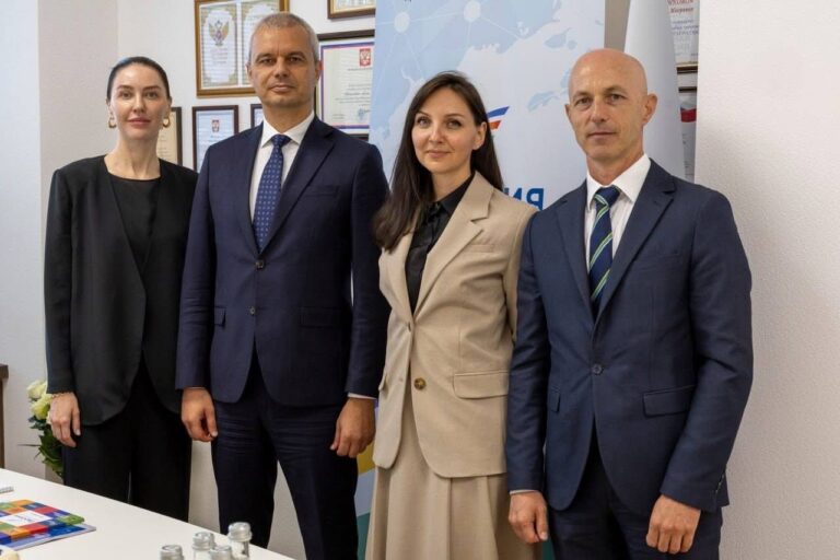 Костадинов с призив към младежките организации