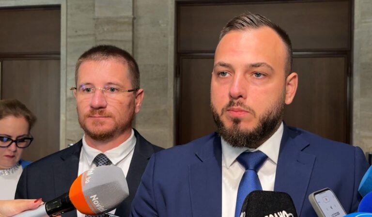 Закон срещу частното лихварство и по-ниски лихви за бързите кредити предлага „Възраждане"