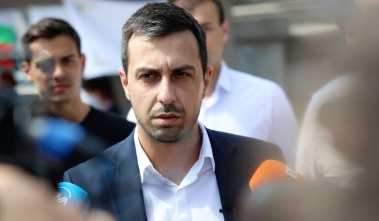 Деян Николов: Належащо е да изчистим мафията, преди да чистим боклука