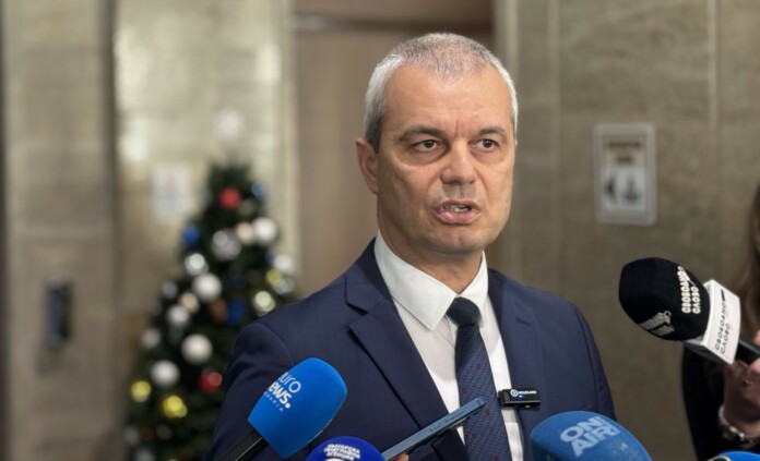 Костадин Костадинов: Внасяме решение за отлагане на еврозоната заради форсмажорни обстоятелства