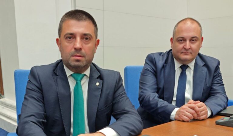 „Възраждане“: Политическата система е блокирана, изборите са неизбежни