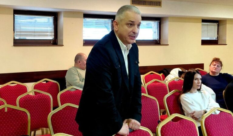 Ангел Янчев пое ангажимент на съдейства по проблеми на сдружението на малките транспортни фирми „Аз имам камион"