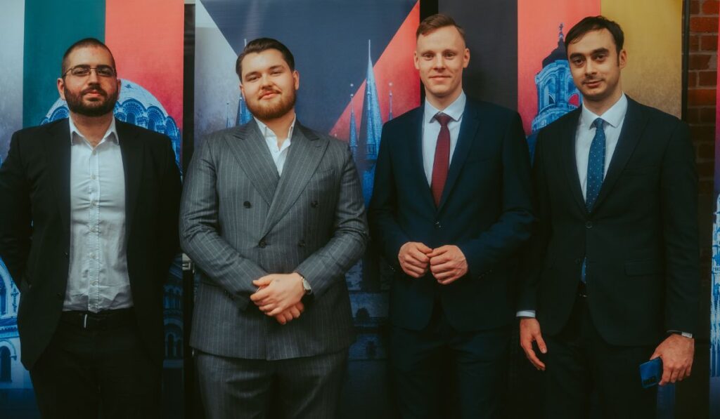 Младежите на „Възраждане" с международна мисия: Европа на равноправните държави, а не на бюрократичния диктат