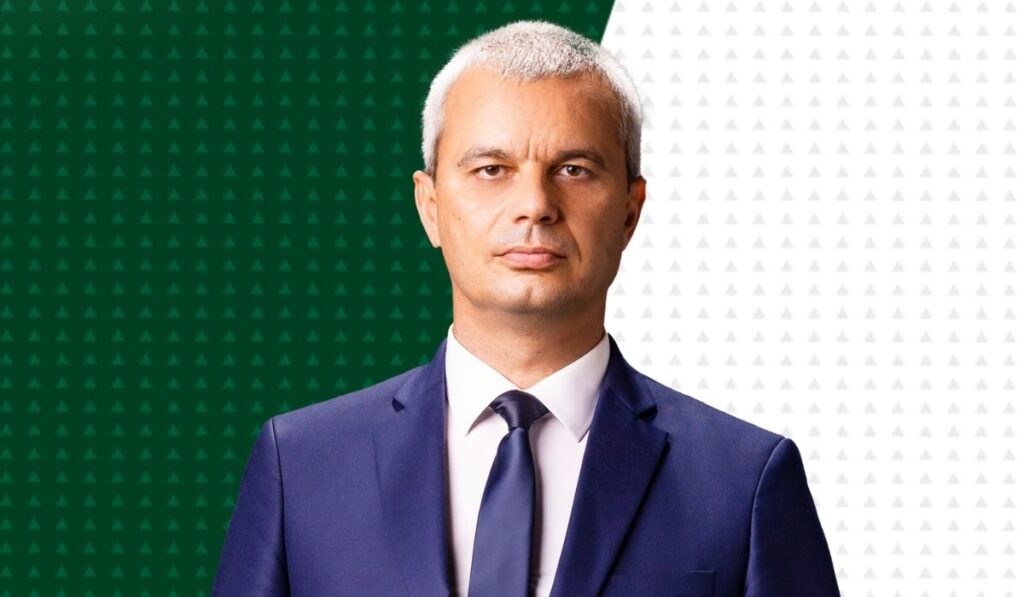 Костадин Костадинов призова българите да защитят страната: Чакам ви пред Министерския съвет