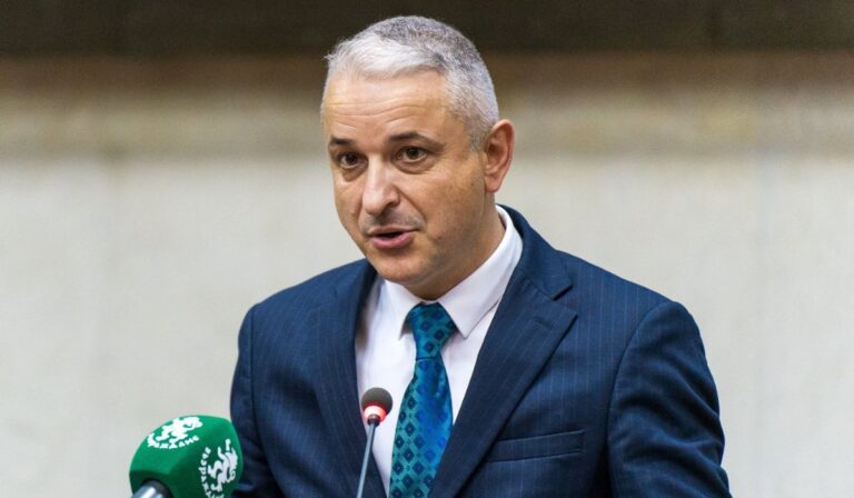 Решаването на проблема с безводието във великотърновска област остава приоритет за „Възраждане“ и в 52-то Народно събрание