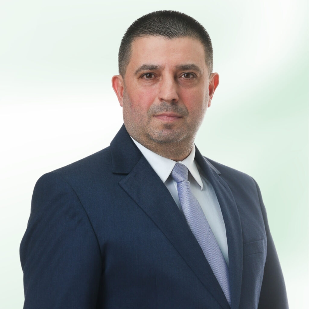 Борис Аладжов