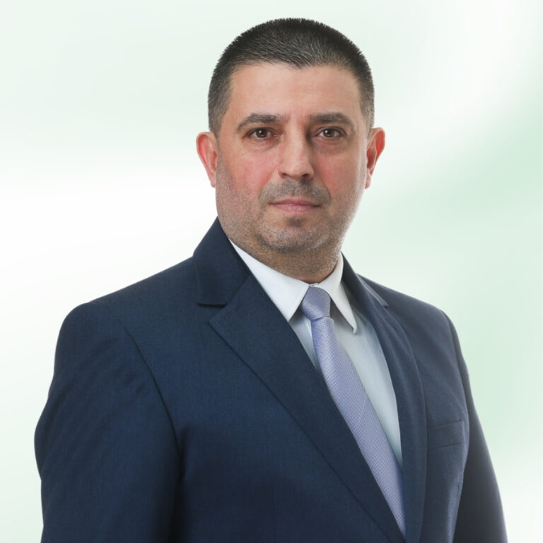 Борис Аладжов