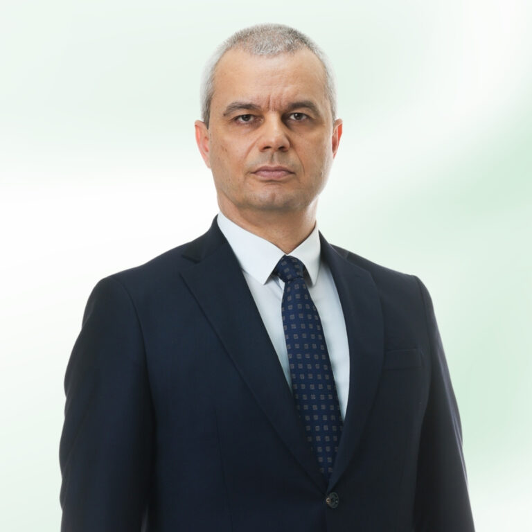 Костадин Костадинов