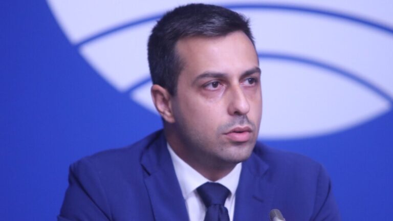 Заставаме на страната на гражданите, против презастроявнето на "Младост"