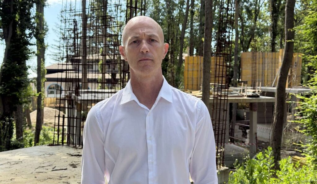 Коста Стоянов: Скандалът „Баба Алино" се разраства - прокуратурата разкри неистински удостоверения за търпимост на строежите на „КУБ"