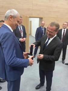 Преди това предстоят официални срещи в Китай и Германия