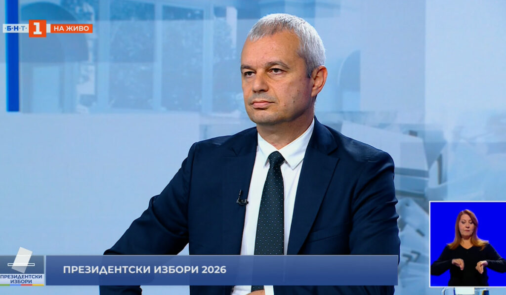Срещите ни са на открито, за да можем да разговаряме даже с тези, които не ни харесват
